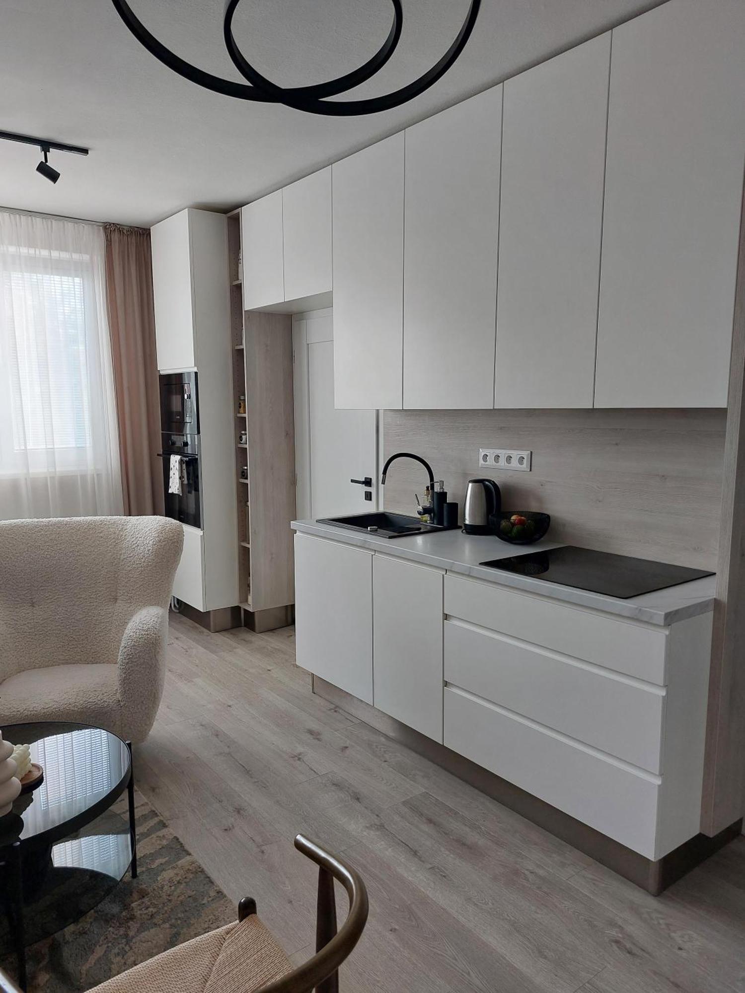 M&M Apartman Trenčín Zewnętrze zdjęcie